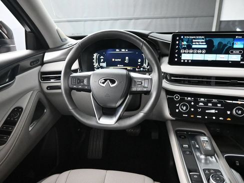 Used 2026 INFINITI QX60 Luxe w/ Cargo Package FWD image 12