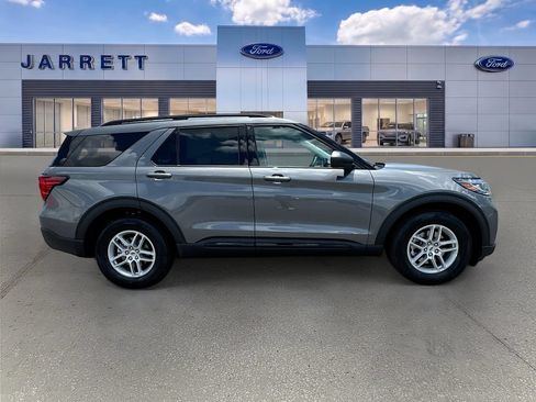 New 2026 Ford Explorer Active w/ Active Comfort Package RWD image 8