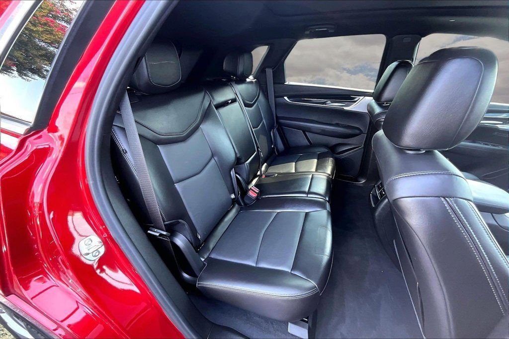 Certified 2026 Cadillac XT5 Premium Luxury w/ Driver Assist Package AWD/4WD image 25