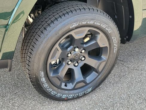 New 2026 RAM 1500 4x4 Crew Cab image 5