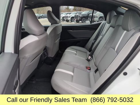 Certified 2025 Toyota Camry SE w/ Convenience Package image 26