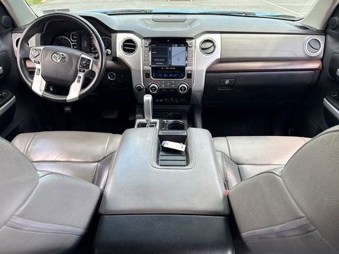 Used 2021 Toyota Tundra Limited w/ Limited Premium Package AWD/4WD image 38