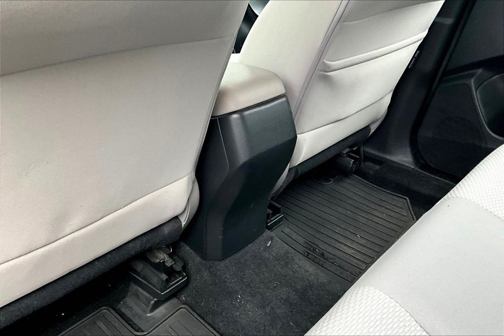 Used 2016 Subaru Forester 2.5i w/ Popular Package #2 AWD/4WD image 10