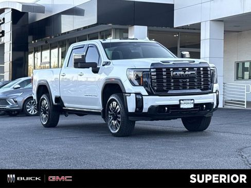 Used 2024 GMC Sierra 2500 Denali Ultimate image 1