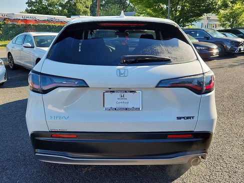 Certified 2024 Honda HR-V Sport image 5