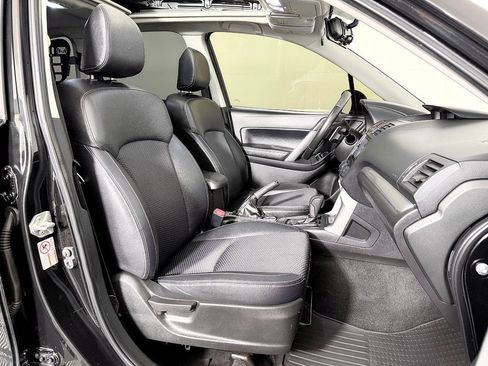 Used 2015 Subaru Forester 2.0XT Premium AWD/4WD image 46