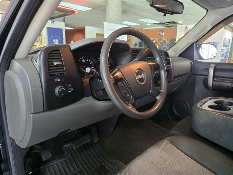 Used 2008 GMC Sierra 1500 SL RWD image 9