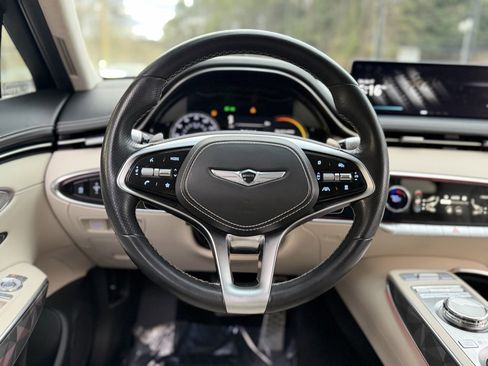 Used 2022 Genesis GV70 3.5T Sport w/ Sport Advanced Package image 43