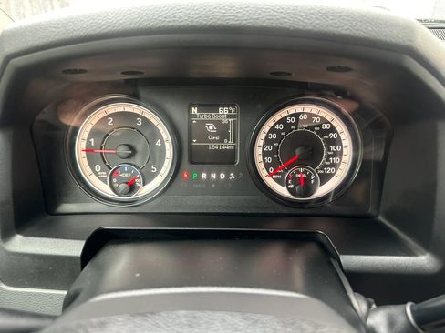 Used 2016 RAM 2500 SLT AWD/4WD image 34