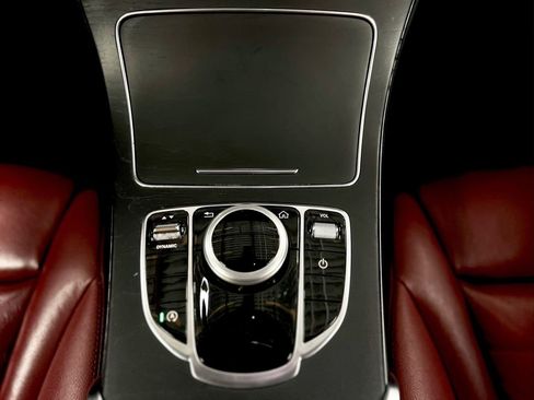 Used 2019 Mercedes-Benz C 300 4MATIC Sedan image 37