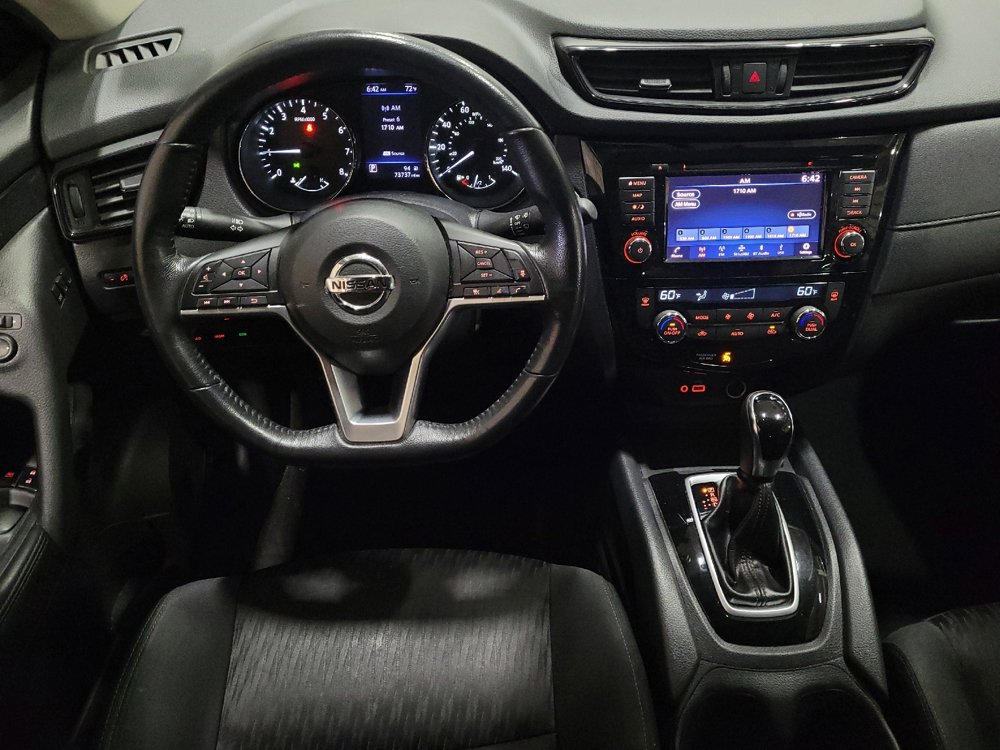 Used 2018 Nissan Rogue SV w/ Premium Package AWD/4WD image 22