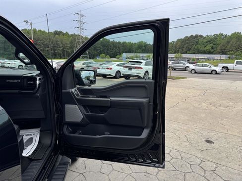 Used 2022 Ford F150 XLT w/ Equipment Group 302A High AWD/4WD image 18