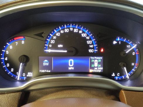 Used 2015 Cadillac SRX Luxury w/ Driver Awareness Package FWD image 23