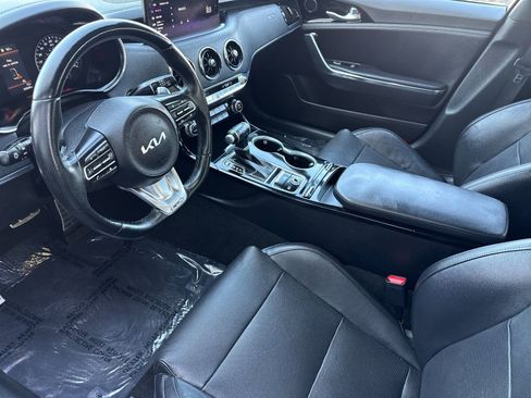 Used 2023 Kia Stinger GT-Line image 9