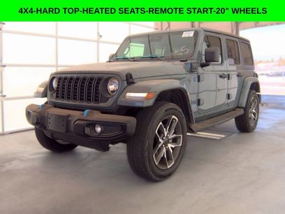 Used 2024 Jeep Wrangler Unlimited w/ Convenience Group
