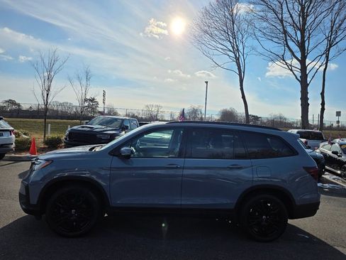 Used 2022 Honda Pilot Black Edition image 4
