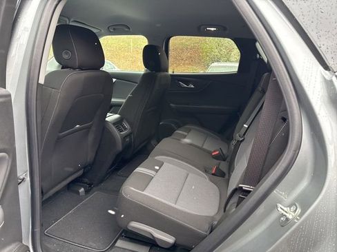 Used 2024 Chevrolet Blazer EV LT image 18