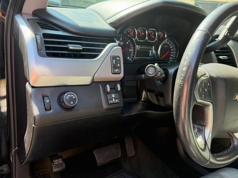 Used 2015 Chevrolet Tahoe LT RWD image 26