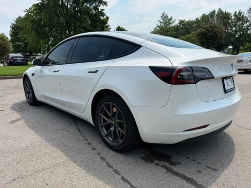 Used 2023 Tesla Model 3 Standard Range RWD image 7