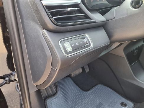 New 2026 Buick Enclave Sport Touring w/ Power Package FWD image 11