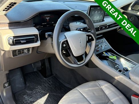 Used 2023 Lincoln Aviator Reserve w/ Equipment Group 201A image 14