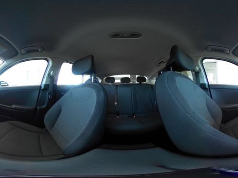 Used 2025 Kia K4 FWD image 44