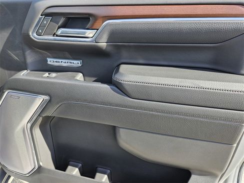 Used 2024 GMC Sierra 1500 Denali w/ Denali Reserve Package image 37