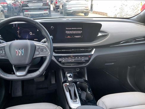 Used 2025 Buick Envista Avenir FWD image 6