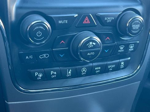 Used 2018 Jeep Grand Cherokee High Altitude AWD/4WD image 22