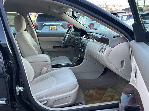 Used 2007 Buick LaCrosse CX w/ Chrome Enhancement Package image 13