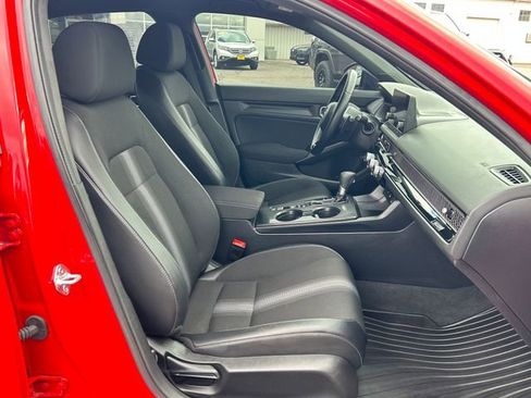 Certified 2025 Honda Civic Sport image 11