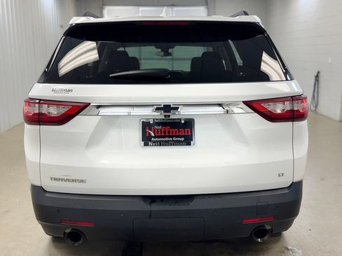 Used 2021 Chevrolet Traverse LT FWD image 6