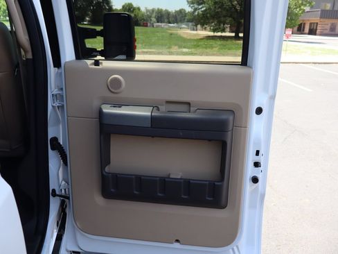 Used 2011 Ford F350 Lariat w/ Lariat Ultimate Pkg AWD/4WD image 25