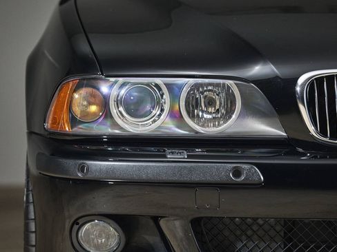 Used 2003 BMW M5 RWD image 12