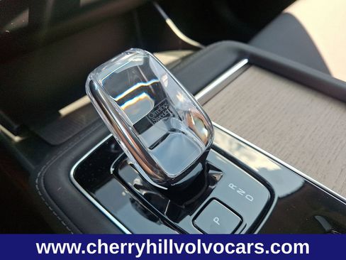 New 2026 Volvo XC90 B6 Plus w/ Protection Package Premier image 15