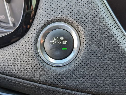 Certified 2022 Cadillac XT5 Premium Luxury w/ Technology Package image 33