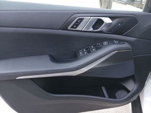 Used 2022 BMW X5 xDrive40i w/ Climate Comfort Package image 7