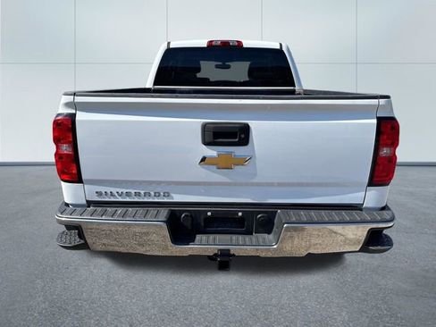Used 2018 Chevrolet Silverado 1500 LS w/ Trailering Package AWD/4WD image 3