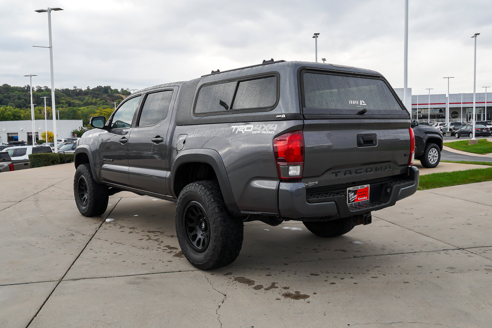 Certified 2019 Toyota Tacoma TRD Off-Road AWD/4WD image 6