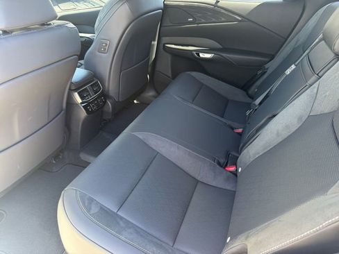 New 2026 Lexus RX 450h AWD image 24