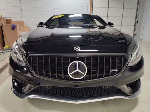 Used 2017 Mercedes-Benz S 550 4MATIC Coupe image 3
