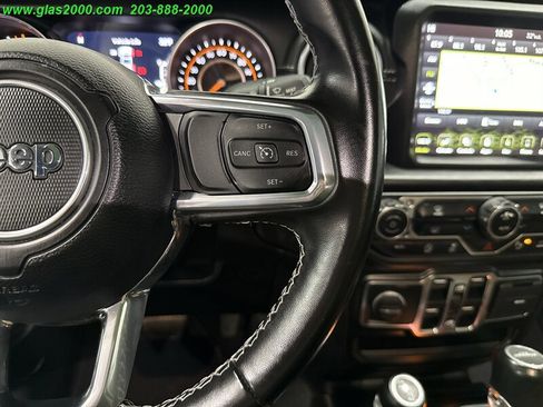 Used 2021 Jeep Gladiator Overland w/ Popular Equipment Package image 23