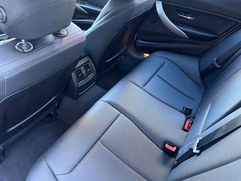 Used 2015 BMW 320i Sedan image 15