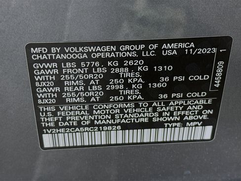 Used 2024 Volkswagen Atlas Cross Sport SE image 36