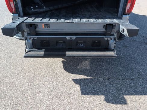 Used 2020 GMC Sierra 1500 AT4 w/ AT4 Premium Package image 8