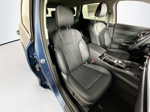 New 2026 Kia Sorento EX AWD/4WD image 28