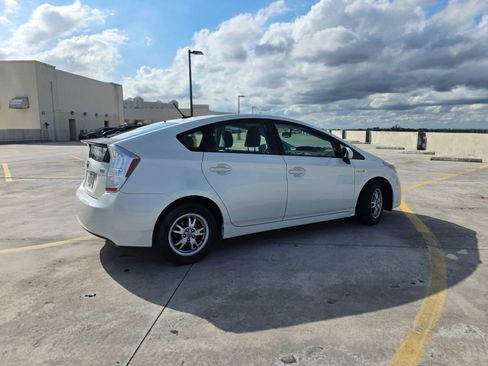 Used 2010 Toyota Prius Two image 10