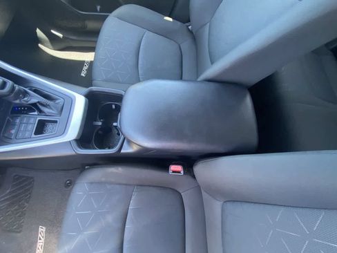 Certified 2024 Toyota RAV4 XLE w/ Weather Package AWD/4WD image 20