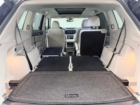 Used 2021 Volkswagen Atlas SEL AWD/4WD image 40
