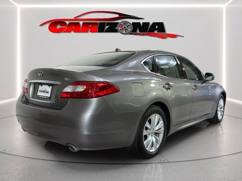 Used 2011 INFINITI M37 w/ Premium Pkg RWD image 10